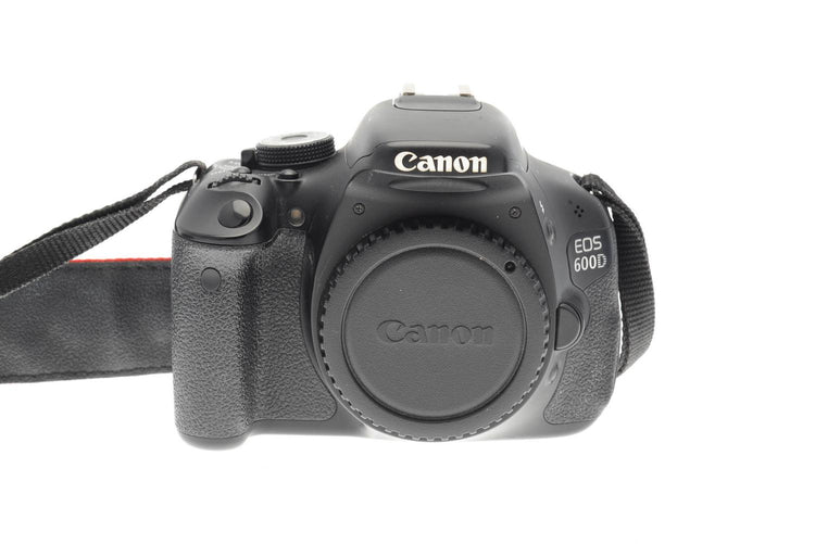 کانن Canon EOS 600D 18-135 دسته دوم