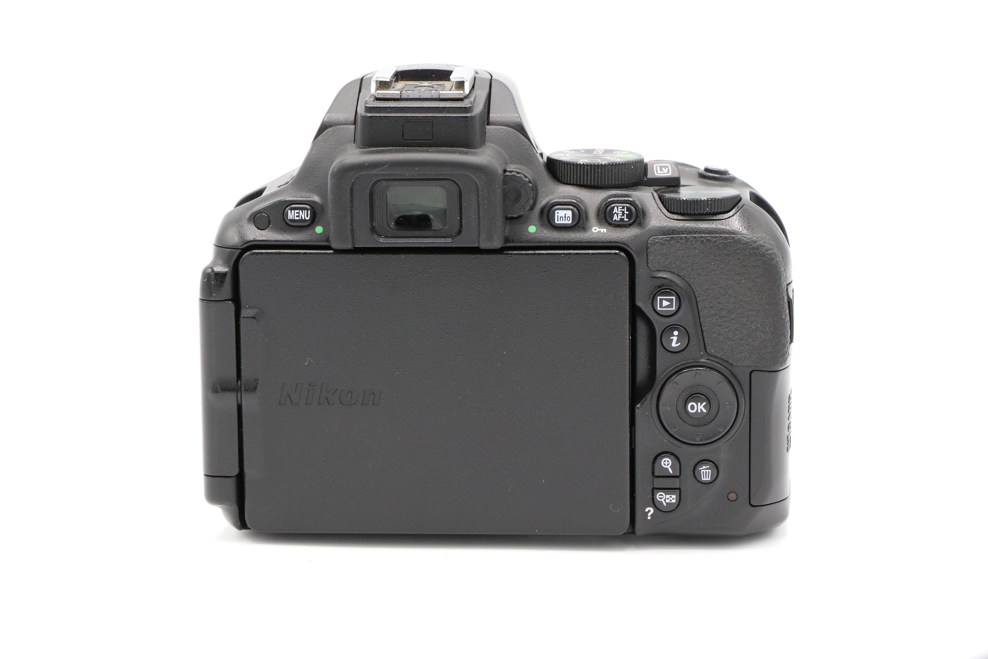 دوربین دیجیتال نیکون مدل D5600 به همراه لنز 18-55 میلی متر VR AF-P دسته دوم