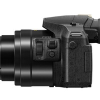 دوربین دیجیتال پاناسونیک مدل Lumix DMC-FZ300 دسته دوم