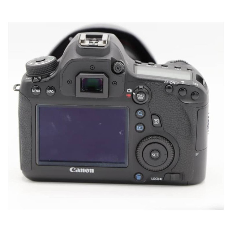 دوربین عکاسی کانن دست دوم Canon EOS 6D Kit 24-105mm f/4L IS USM(36000 شات)