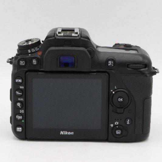 دوربین دست دوم عکاسی نیکون Nikon D7500 body
